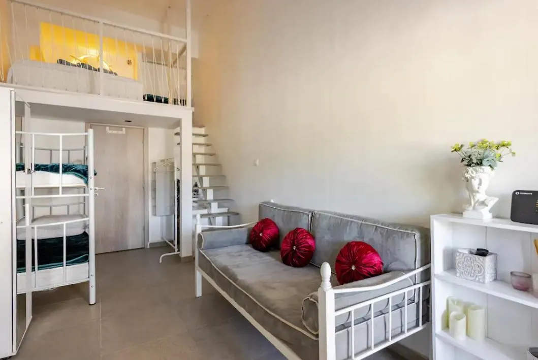 別荘 House By The Sea Suites 2 Skála Foúrkas